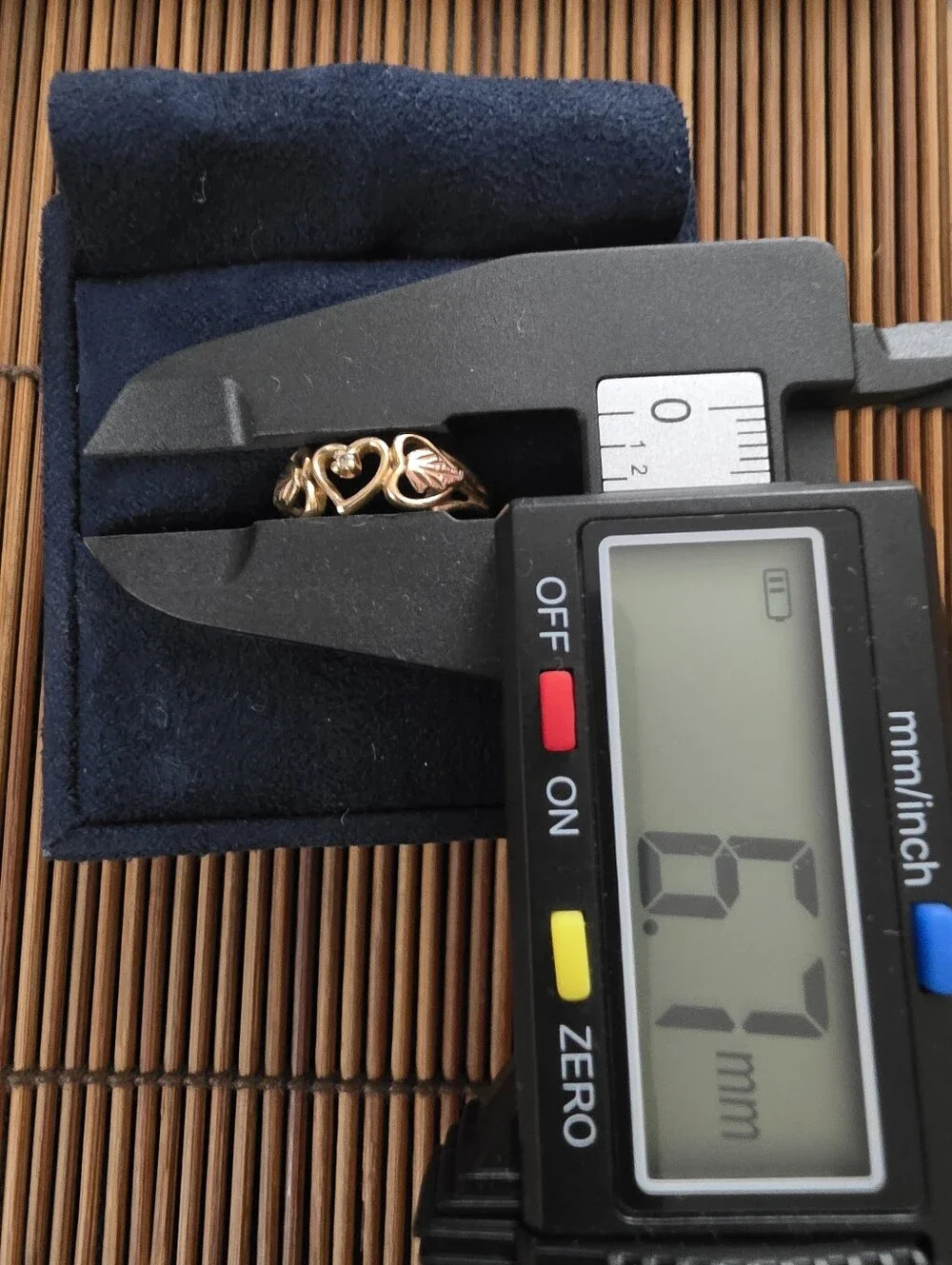 10k Diamond Blackhills Yellow Gold Ring (Vintage)